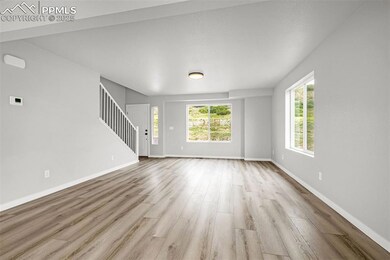 701 Little Bear Grove, Colorado Springs, CO 80907 - photo 5