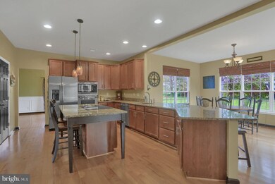 766 Shannon Dr N, Greencastle, PA 17225 - photo 7