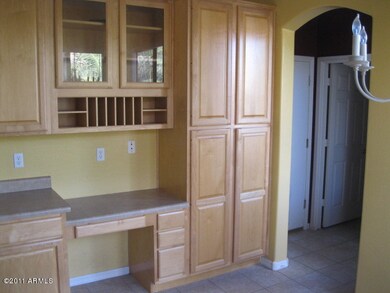 Kitchen - b