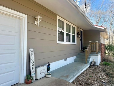 85 Peggy Ave, Mammoth Spring, AR 72554 - photo 2