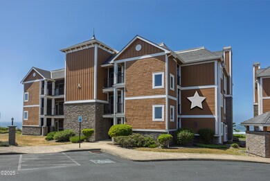 1125 NW Spring St unit A-6 (203), Newport, OR 97365 - photo 2