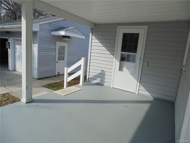 2770 Berkley St, West Point, VA 23181 - photo 3
