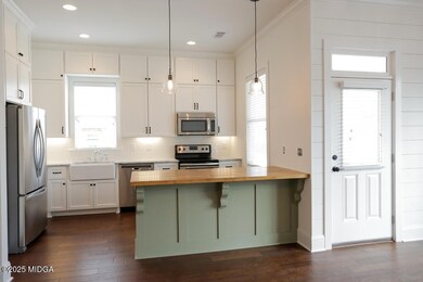 425 New St, Macon, GA 31201 - photo 4