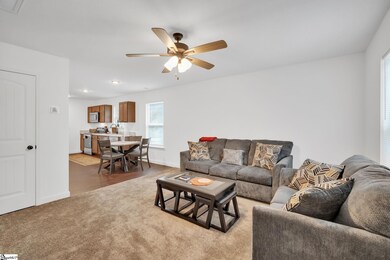 407 Waters Rd, Inman, SC 29349 - photo 6