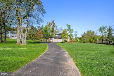 1005 Tenby Rd, Berwyn, PA 19312 - photo 5