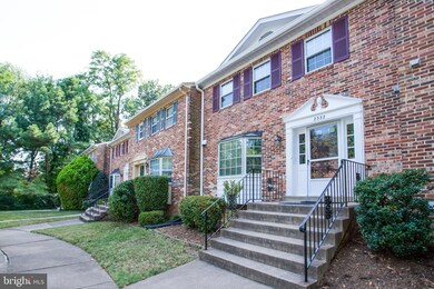 2332 Mcgregor Ct, Vienna, VA 22182 - photo 2