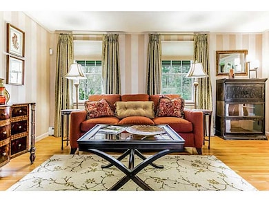 9 Douglas Dr, Cumberland, RI 02864 - photo 6