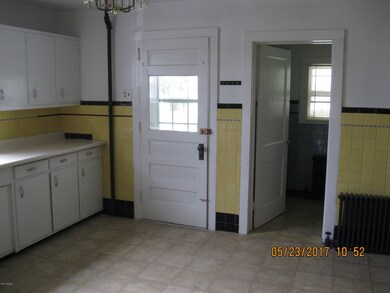 521523 Warren St, Berwick, PA 18603 - photo 7