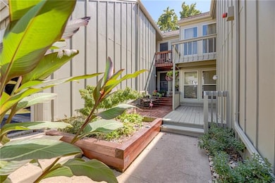 8221 Halsey St, Lenexa, KS 66215 - photo 2