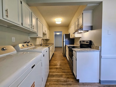 151 Partridge Ln, Chicopee, MA 01022 - photo 3