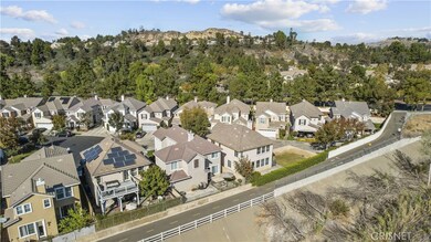 23214 Brooke Ln, Valencia, CA 91355 - photo 3