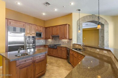 4604 W El Cortes Pl-6