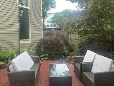 11 Lilac Ct, Cambridge, MA 02141 - photo 6