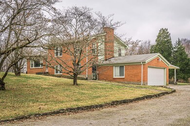 9310 Fern Bluff Ln, Louisville, KY 40229 - photo 4