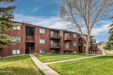 Juniper Hill Condo W103 21