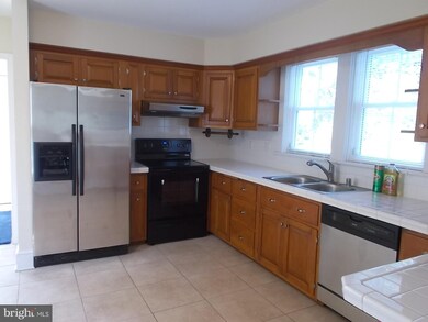 11346 Green Valley Rd, Union Bridge, MD 21791 - photo 3