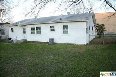 410 Ridge St, Copperas Cove, TX 76522 - photo 7