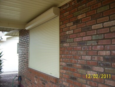 Roller shades
