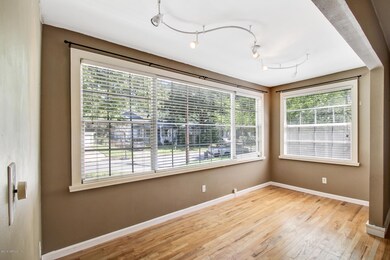 4652 Crescent St, Jacksonville, FL 32205 - photo 7