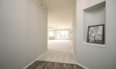 Entry Foyer with niche for your favorite piece...