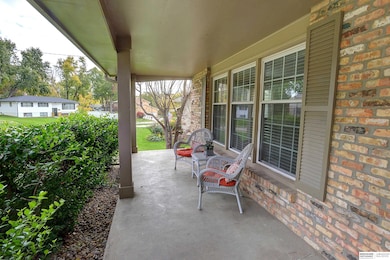 210 S 118th St, Omaha, NE 68154 - photo 2