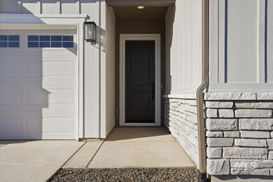 2349 N Kenora Ave, Star, ID 83669 - photo 2