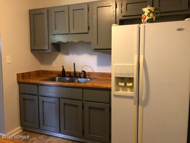 10 Lakewood Ct, Jacksonville, NC 28546 - photo 3