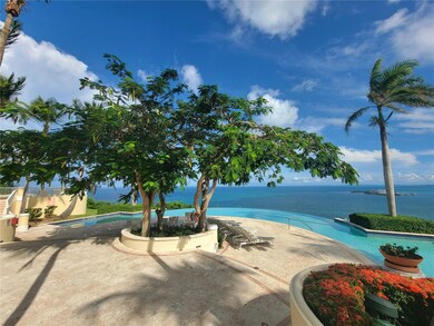 Eastern infinity pool