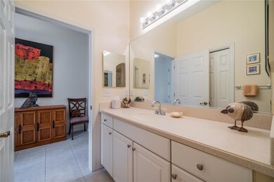 2481 Kensington Greens Dr, Sun City Center, FL 33573 - photo 5