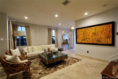 10573 NW 70th Ln, Doral, FL 33178 - photo 2