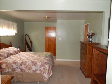 925 Chaplin St, Conway, PA 15027 - photo 7
