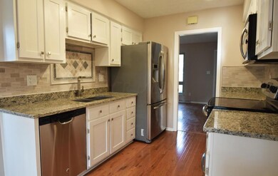 5364 Hollister St, Columbus, OH 43235 - photo 4