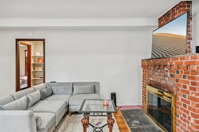 4 Poplar Ave, Stony Brook, NY 11790 - photo 2