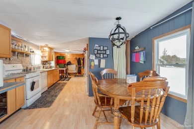 3640 Quarry Rd, Gulliver, MI 49840 - photo 6