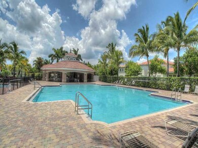 3235 Laurel Ridge Cir, Riviera Beach, FL 33404 - photo 5