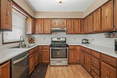 1005 Devonshire Ln, Dyer, IN 46311 - photo 4