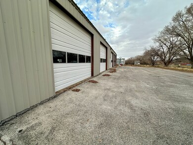 2071 E 3000 S, Vernal, UT 84078 - photo 6