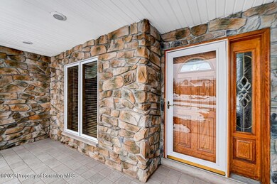 501 Sunrise Blvd, Moscow, PA 18444 - photo 3
