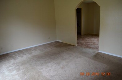 4757 High Oak Dr unit 220, Macon, GA 31210 - photo 2