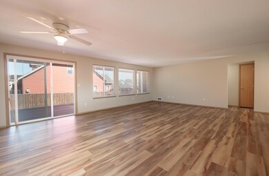 2135 SW Obsidian Ave, Redmond, OR 97756 - photo 3