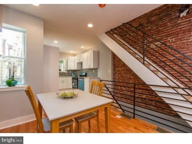 1327 S Taylor St, Philadelphia, PA 19146 - photo 3