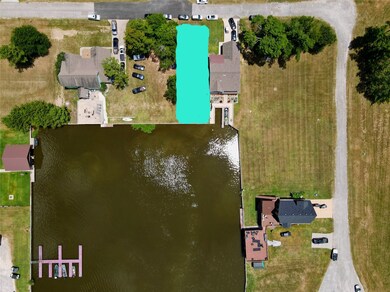 168 N Forest Dr, Huntsville, TX 77340 - photo 2