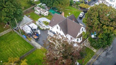 4 Dartmouth St, Taunton, MA 02780 - photo 2