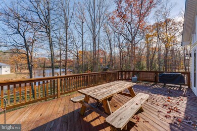 22891 Piney Wood Cir, California, MD 20619 - photo 4