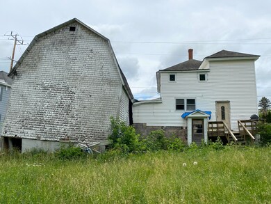 1739 Main St Mapleton (18)