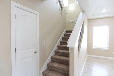 611 Charles Heinrich St, Socorro, TX 79927 - photo 5