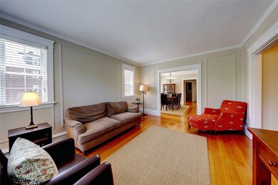 124 Blackstone Blvd unit 1, Providence, RI 02906 - photo 4