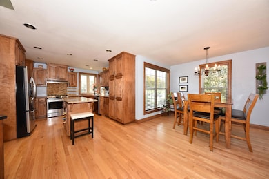 1694 Wolf Run Dr, Richfield, WI 53076 - photo 5