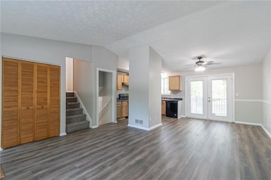 2092 Countydown Ln, Stone Mountain, GA 30088 - photo 6