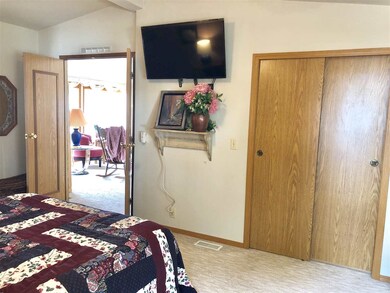 141 S Broadway St, Tekoa, WA 99033 - photo 7